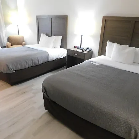 Quality Inn & Suites Hanes Mall