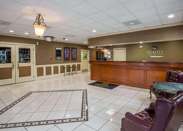 Quality & Hanes Mall Hotel Winston-Salem