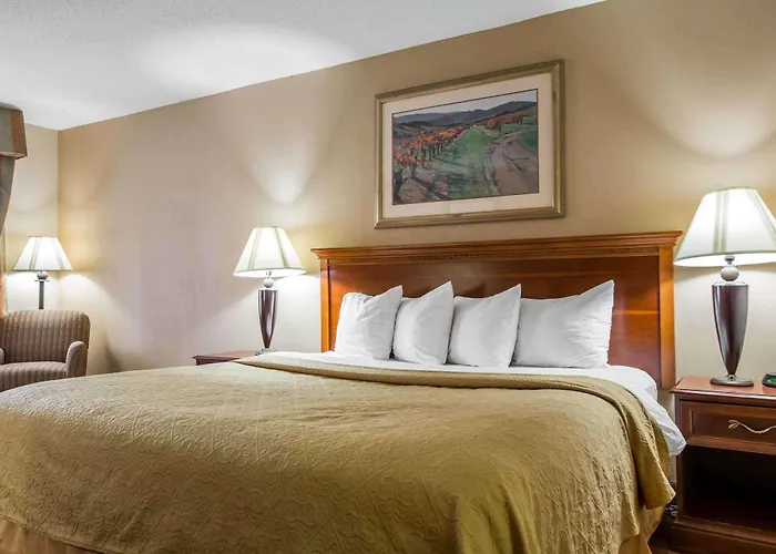 Hotel Quality & Hanes Mall 3*